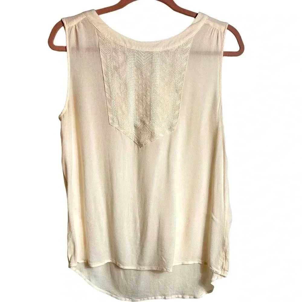 GAP sleeveless blouse,  cream, Medium, Embroidery, feminine, Office, Layering